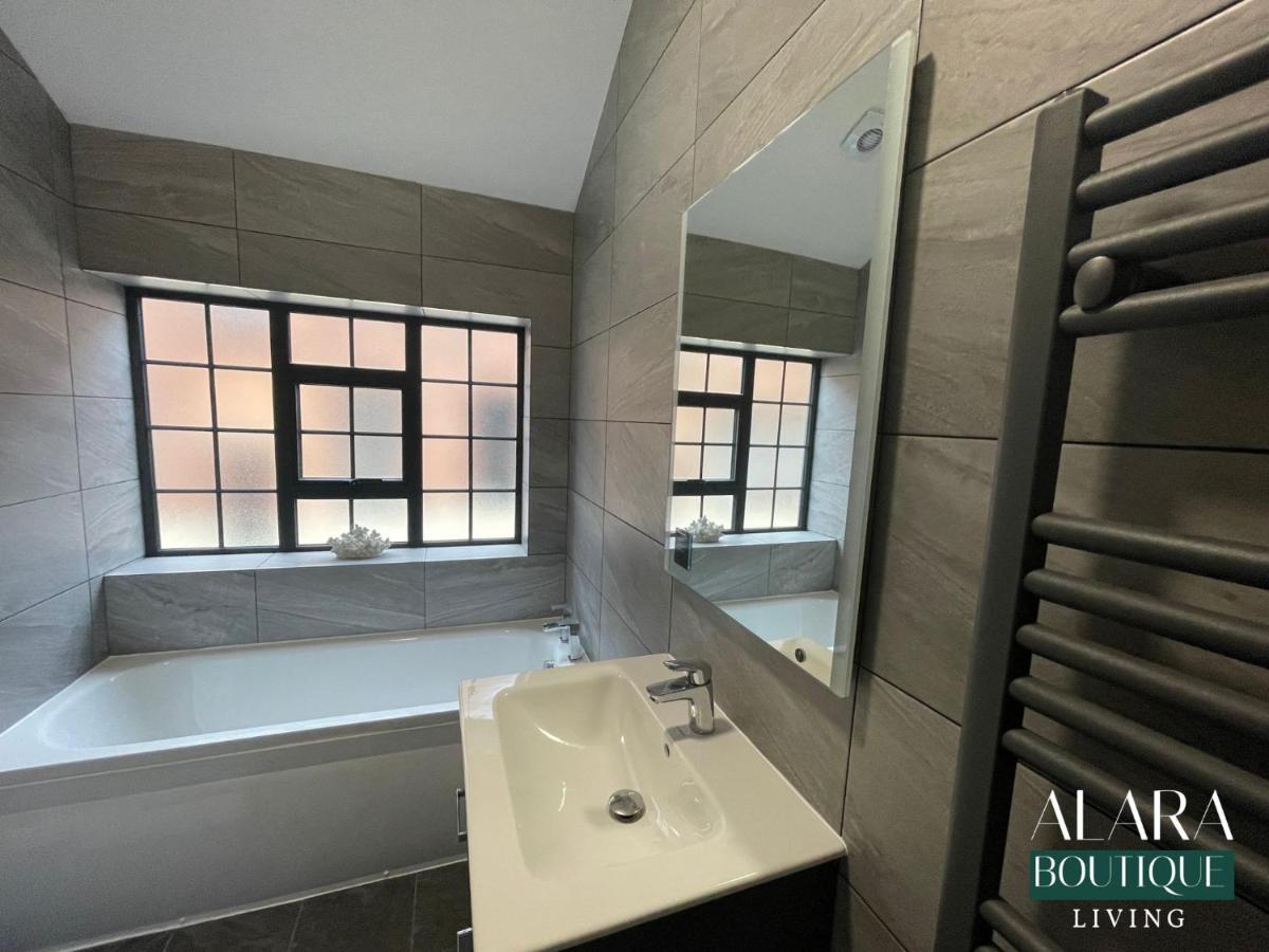Apartmán 3 Floor Townhouse Luxury Living Alara Boutique Birmingham Exteriér fotografie